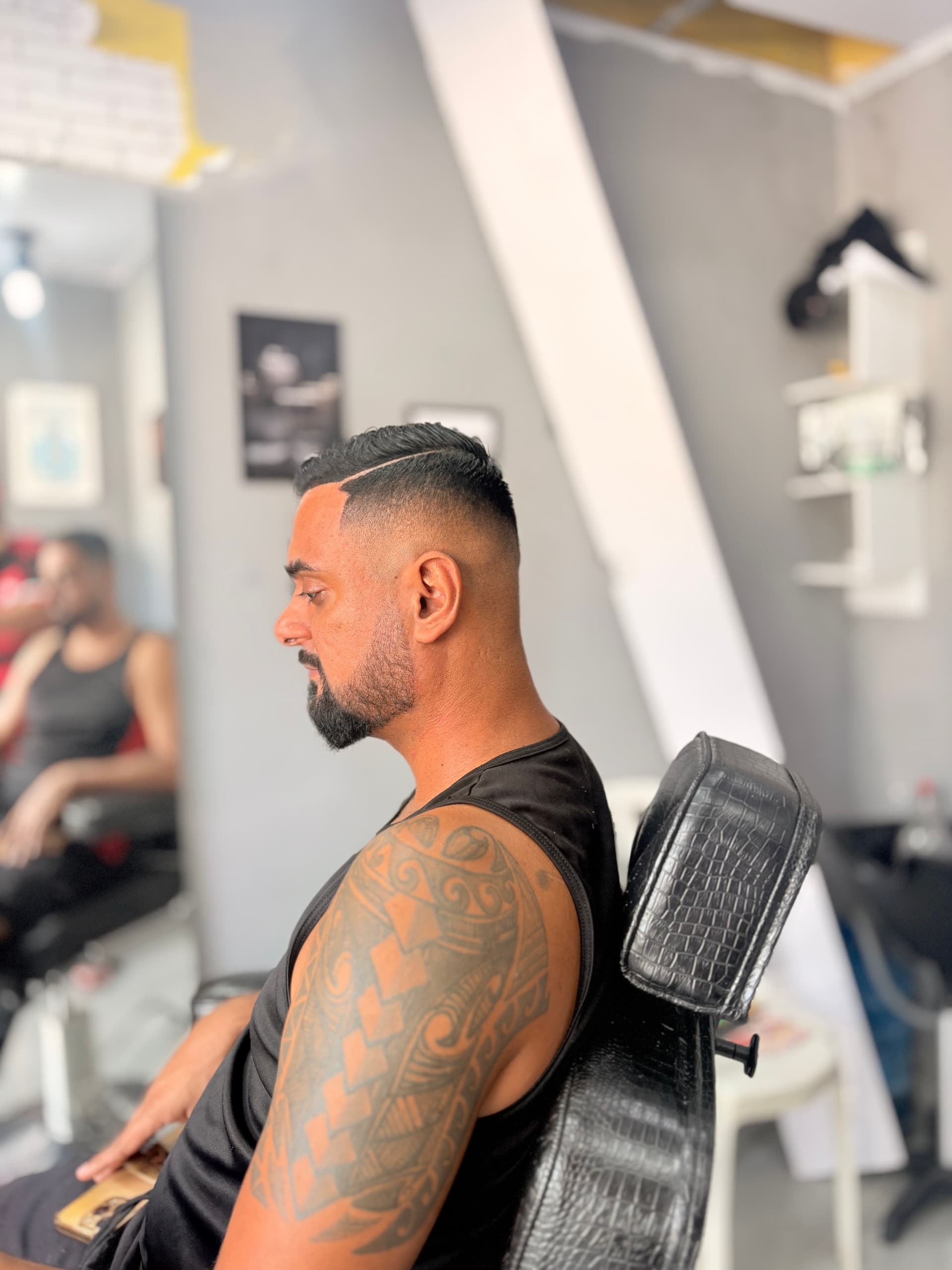 Corte + barba