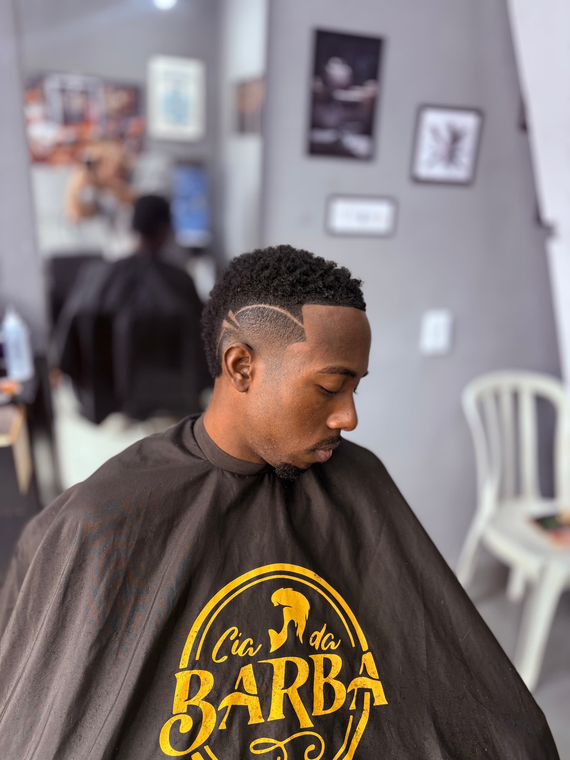Corte + pigmentação